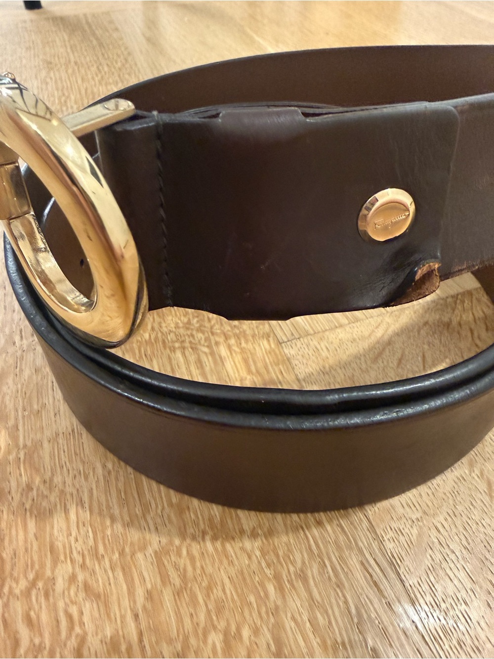 Authentic Salvatore Ferragamo Brown Leather Belt with Gold Gancini Buckle - Picture 3 of 14